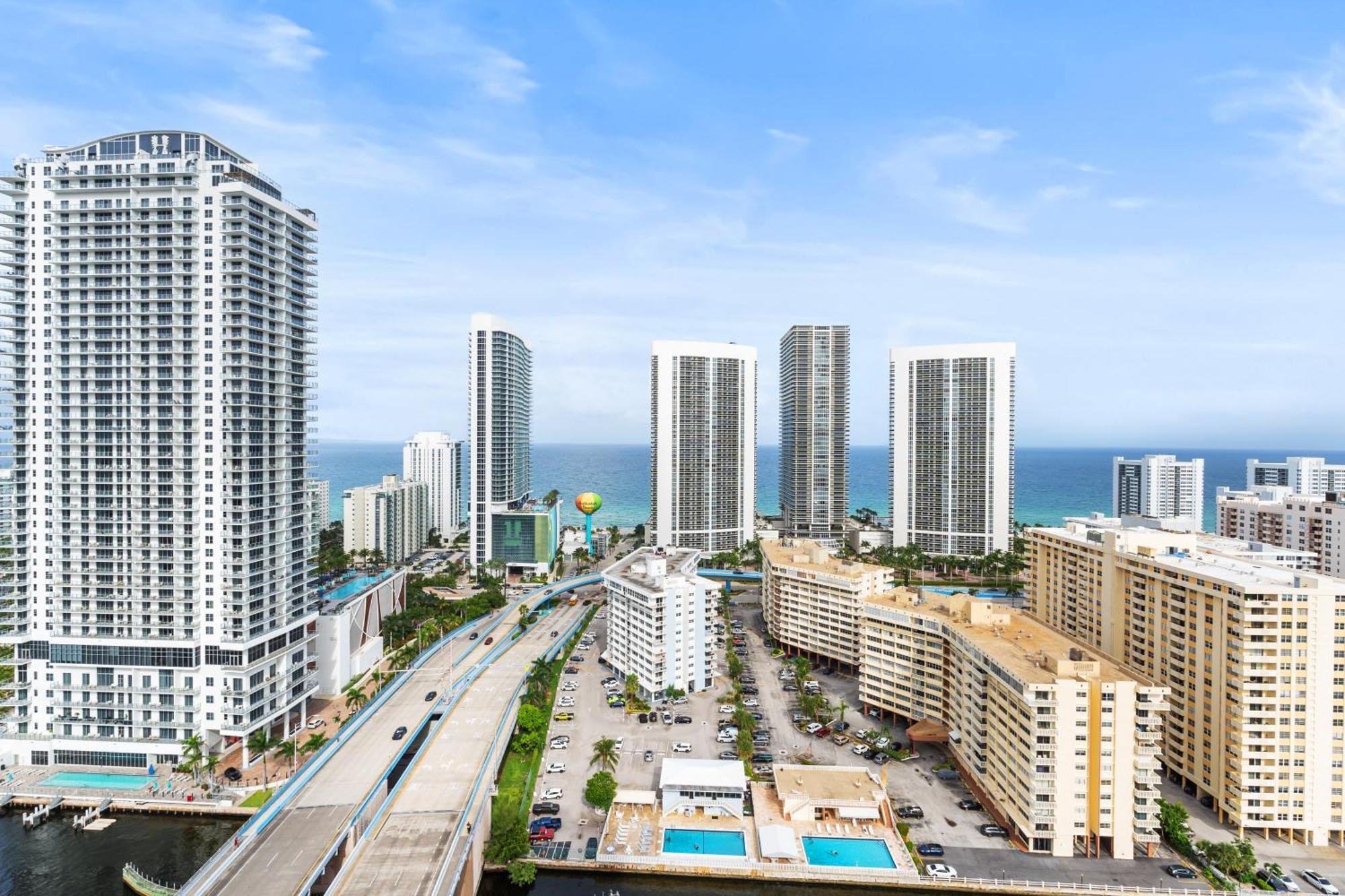 Beachwalk Resort - Vip Tower - Oceanview Unit 3 Bedroom & 3 Bathroom Hallandale Beach Exterior foto